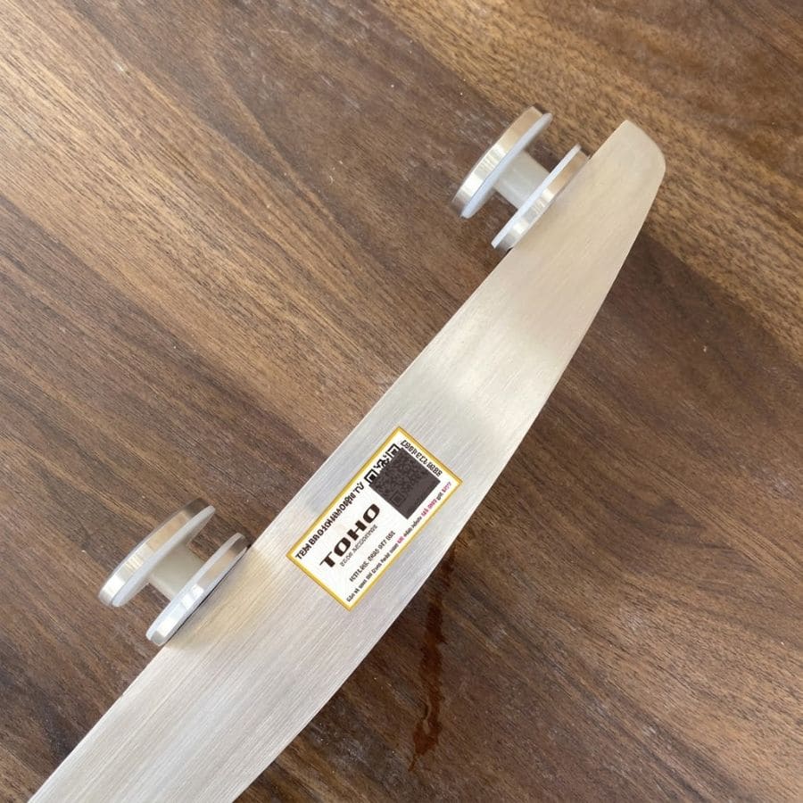 Bề mặt Trụ la đặc cánh buồm TOHO TH105 Inox 304 xước mờ sang trọng