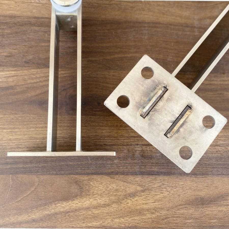 Đế Trụ lửng cầu thang 2 la inox 304 TOHO TH563