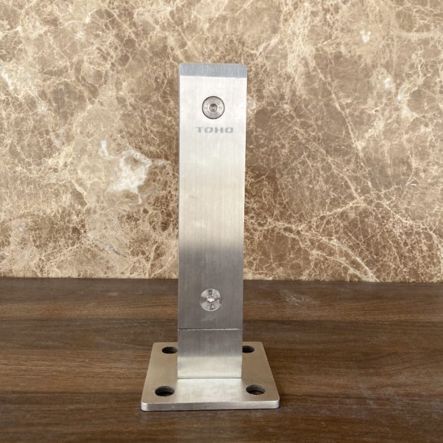 Chi tiết thân trụ và đế của TOHO TH104.