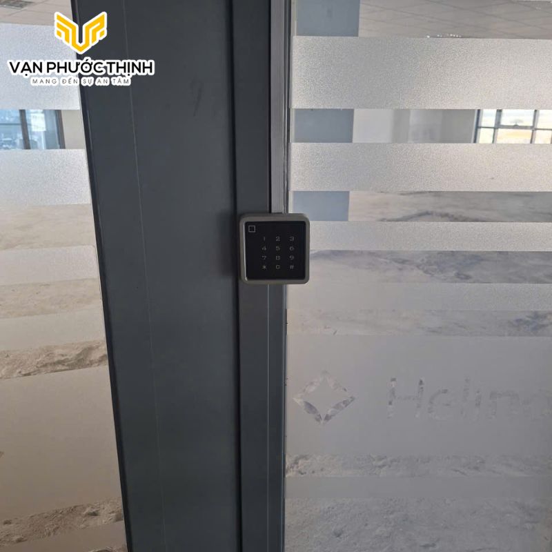 Ứng dụng thực tế Đầu đọc thẻ kiểm soát TOHO 