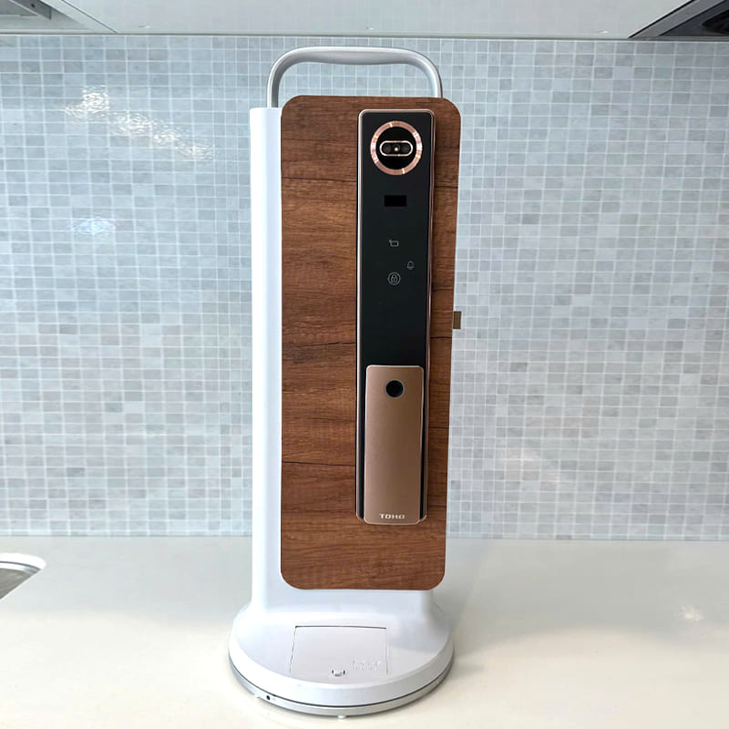 khoa-cua-go-toho-th714-nhan-dien-khuon-mat