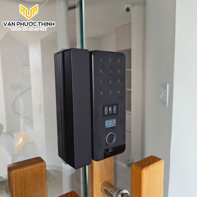 khoa-van-tay-cua-kinh-face-id-toho-th-547